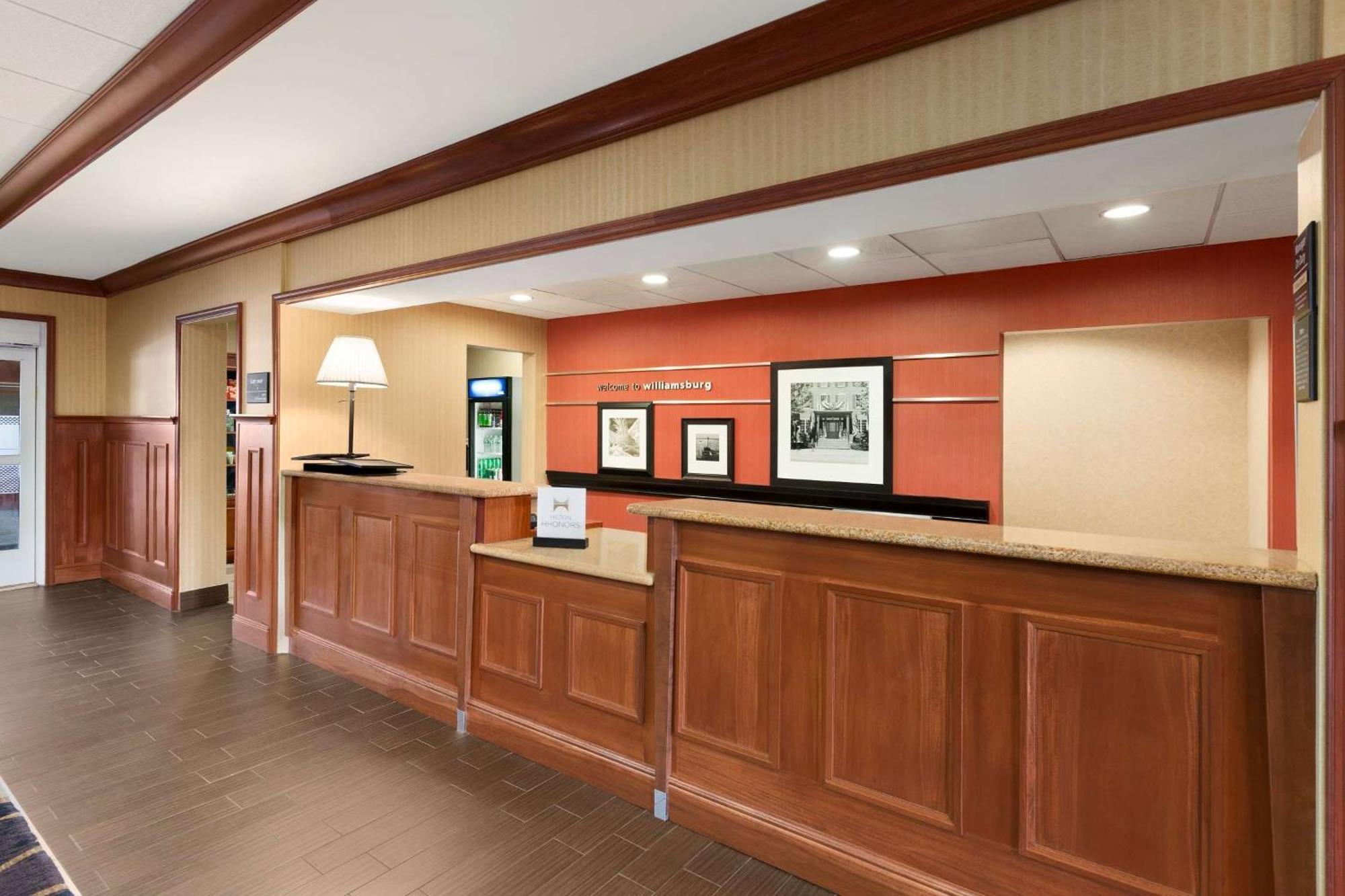 Hampton Inn & Suites Williamsburg Historic District Zewnętrze zdjęcie